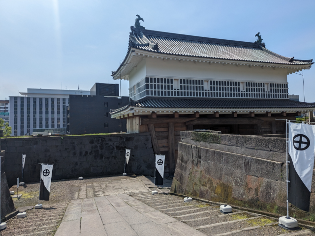 鹿児島城_御楼門04