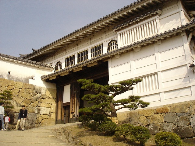 姫路城 菱の門(近景)