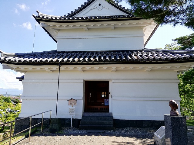 新発田城 二の丸隅櫓(内部からの眺め)