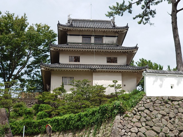 島原城 西の櫓(本丸登城口から見た、近景)