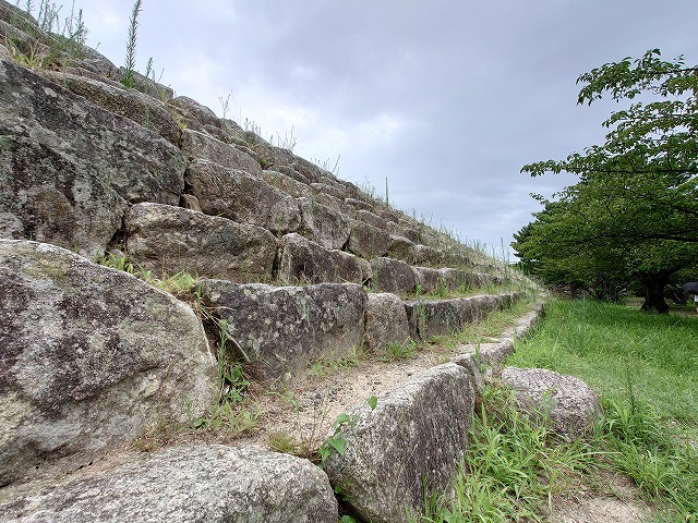 萩城 本丸南西側の石垣(本丸内部から見た)