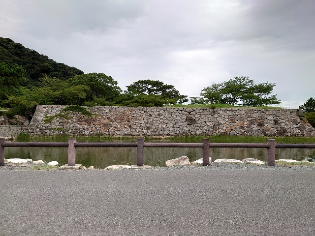 萩城 本丸南東側の石垣