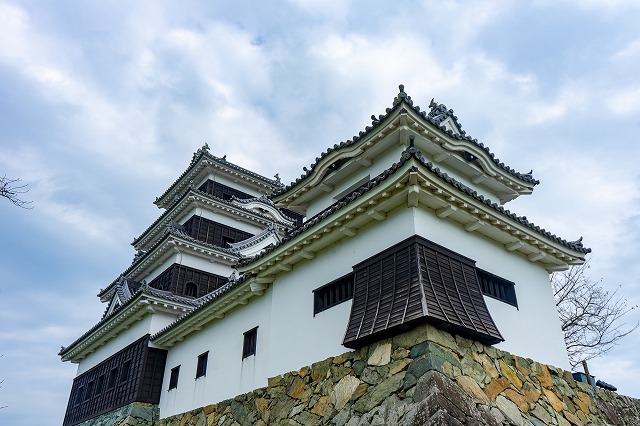 大洲城 天守と高欄櫓(遠景)