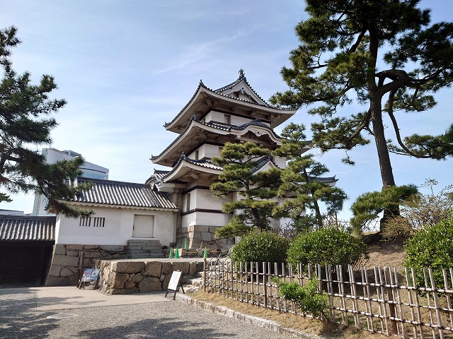 高松城 月見櫓(北の丸からの眺め)