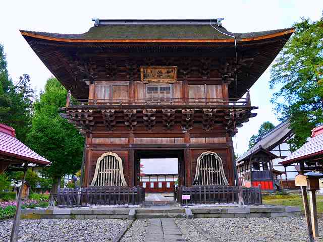弘前 最勝院の五重塔と鐘撞堂