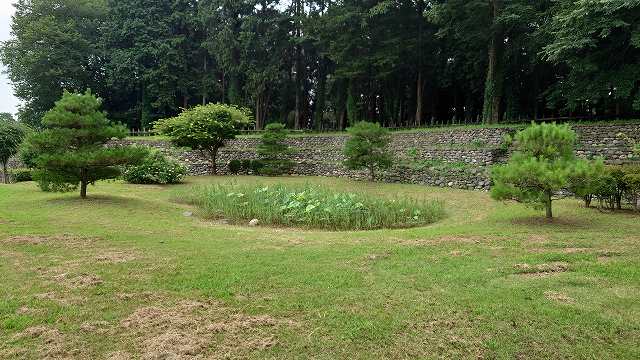 鉢形城_伝秩父曲輪の庭園跡01