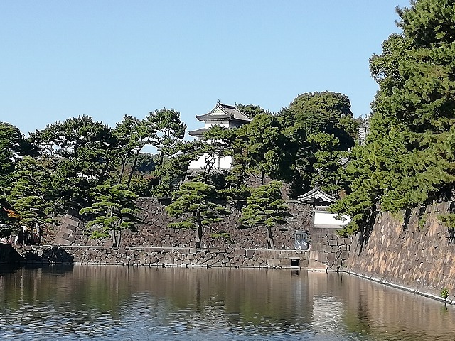 江戸城 富士見櫓(外観)と蛤濠