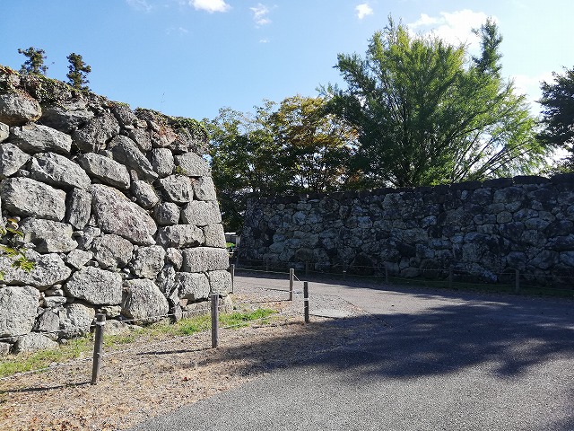 上田城 二の丸北虎口の石垣