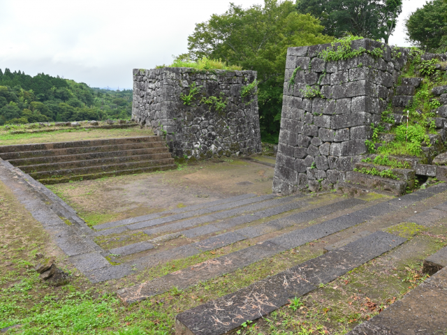 岡城_大手門跡02