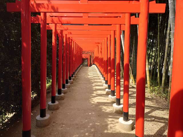 中津万象園 百本鳥居