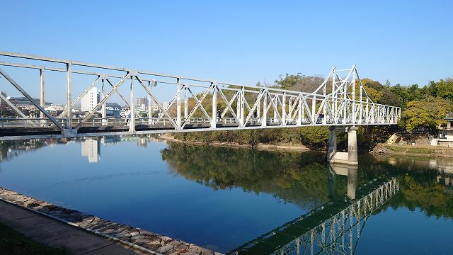 岡山城_月見橋と旭川02