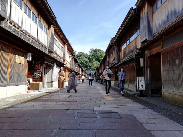 ひがし茶屋街